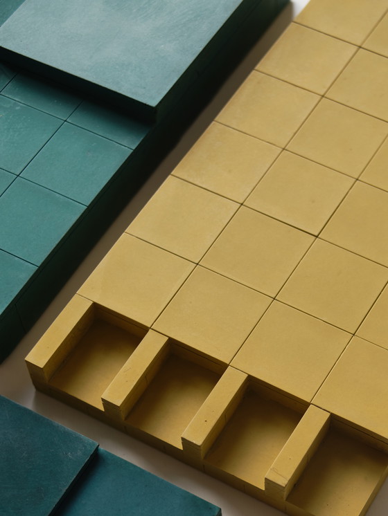 Image 1 of Oggetto brutalista in cemento armato