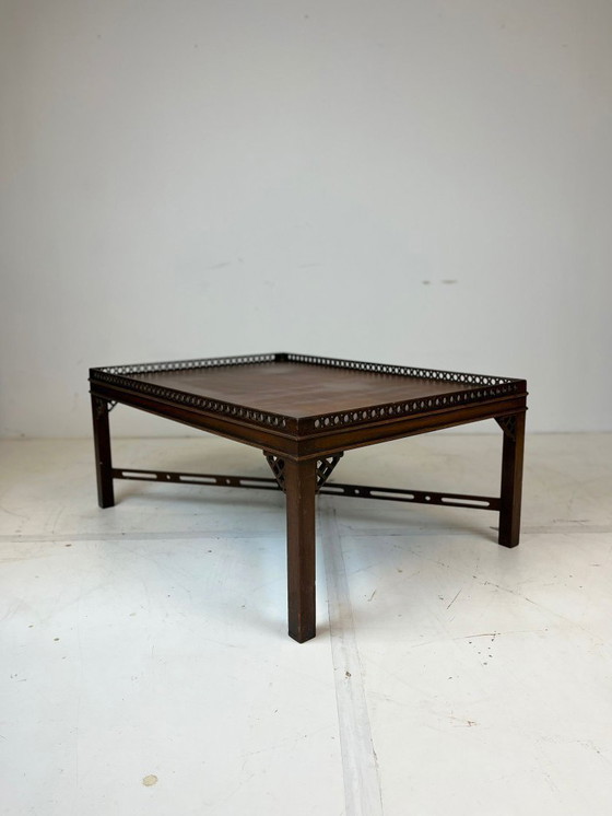 Image 1 of Mesa de cóctel de caoba estilo Chippendale chino