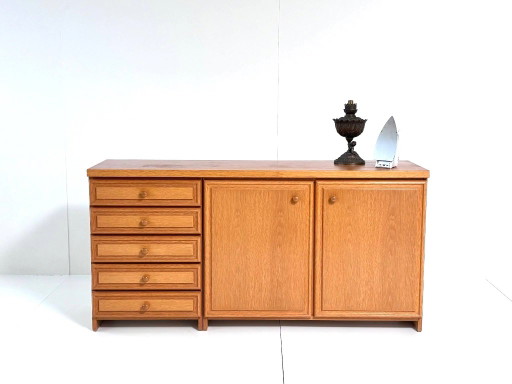Credenza vintage effetto rovere morbido