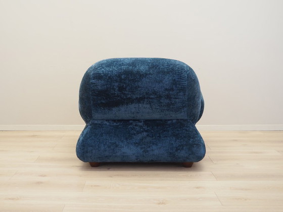 Image 1 of Blauwe fauteuil, Italiaans ontwerp, jaren 1970, productie: Italië