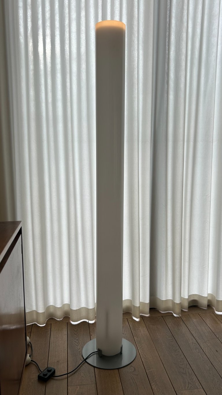 Flos Stylos vloerlamp - designklassieker van A. Castiglioni | Whoppah