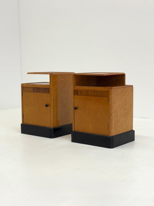Set van 2 Art Deco nachtkastjes in wortel esdoornfineer