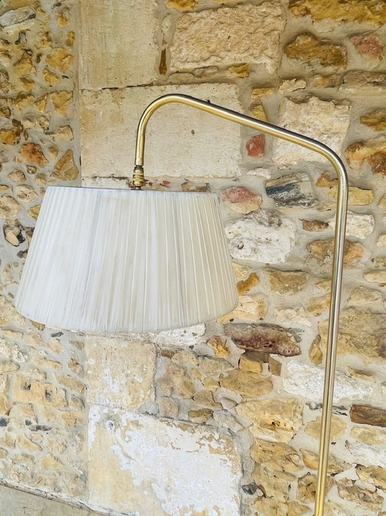 Mid-Century, Swivel,  Floor Lamp with Integrated Side Table, 1960s – Floor lights, Brass (photo 18 of 34)