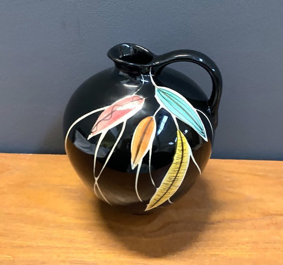 Image 1 of Vaas van Georg Schmider Zell, model 4089, zwart met kleurrijk bladpatroon.