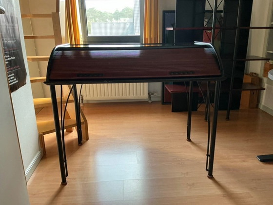 Image 1 of Samenhorende boekenrek, bureau en stoel van Ligne Roset. Gekocht bij Interieur Plus Peer.