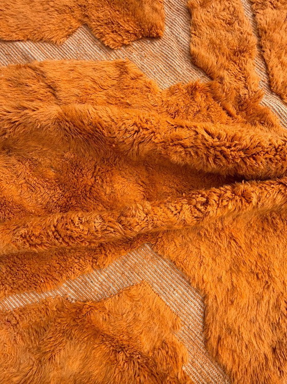 Image 1 of Handgeknüpfter marokkanischer Mrirt-Teppich – Wollteppich in gebranntem Orange, 200 x 300 cm – Moderner, strukturierter Teppich