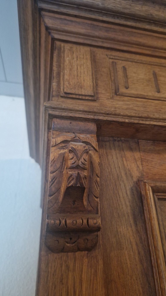 Image 1 of Löwenkopf-Möbel