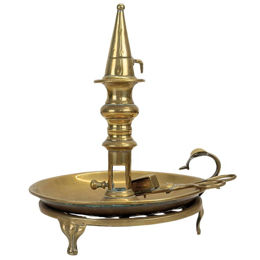 Decorative Room Candelabra in Historicizing Style – Classic Brass (21.5 cm)