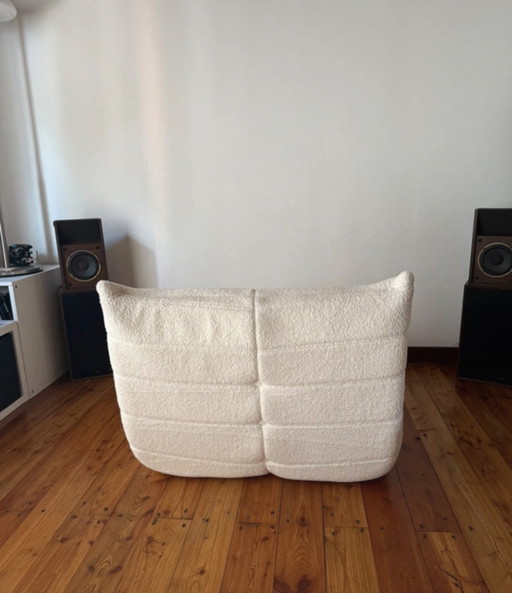 Off-white lounge chair in the Togo style, Space Age design