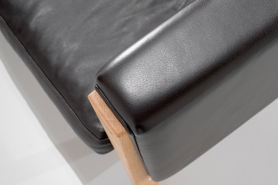 Image 1 of Sofa CH163 van Hans J. Wegner voor Carl Hansen & Son, Denemarken 1965