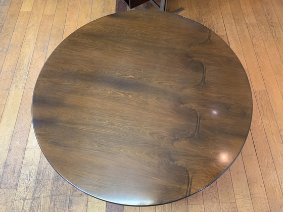 Image 1 of Formanova conference table