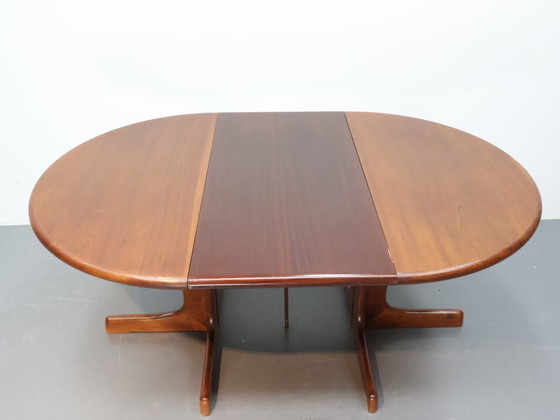 Image 1 of Mesa de comedor redonda Casala