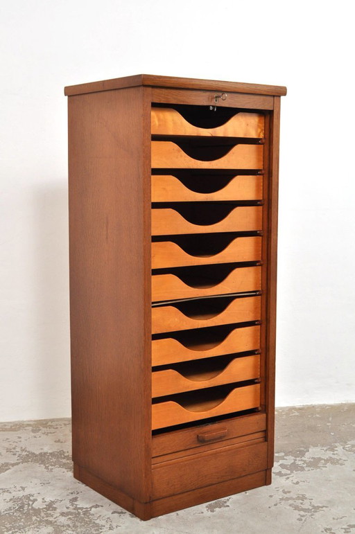 Vintage eiken roldeurkast / archiefkast