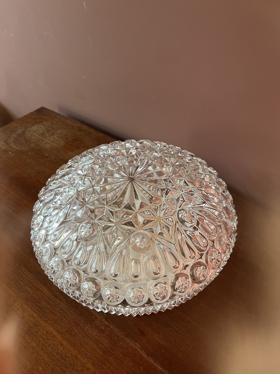 Image 1 of plafond de bulle des années soixante-dix