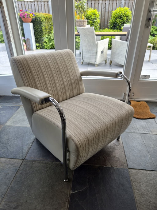 Leolux Scylla armchair