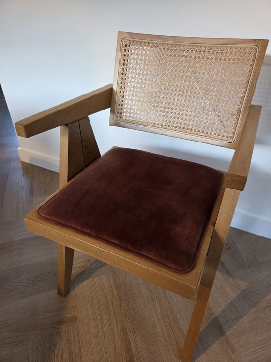 Houten stoel met rotan €100,- p.s., Eetkamerstoelen, Bruin (foto 2 van 10)
