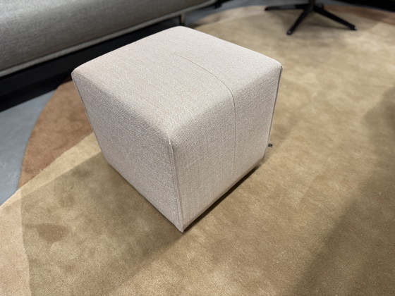 Image 1 of Eyye Kub 47 Poef Milton stof Floral 