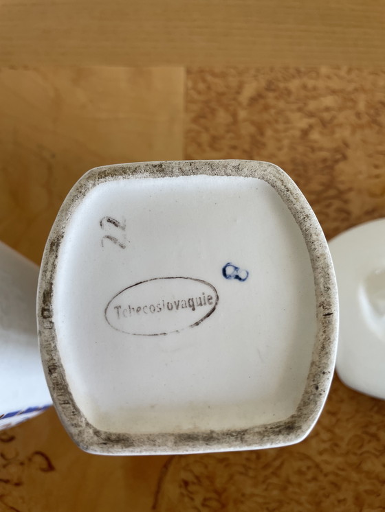 Image 1 of tarros de especias checos