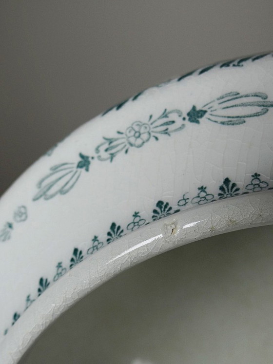 Image 1 of Large antique K&G Lunéville Compiègne pattern ironstone tureen
