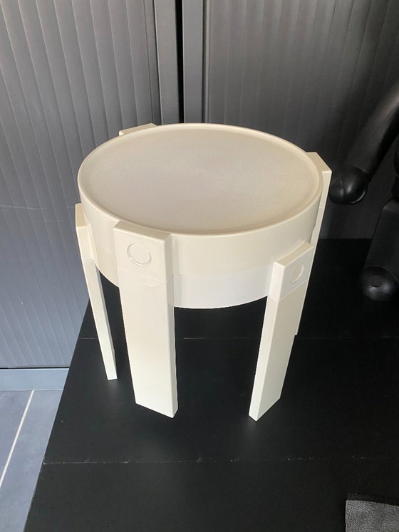 Paire De Tables Basse Appoint Chevet Gigogne Ronde Marc Held Pour Prisunic 1970 – Plastic (photo 15 of 15)
