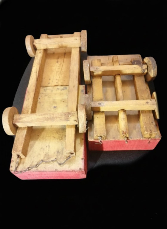 Image 1 of Truck with wooden trailer from the 1940s