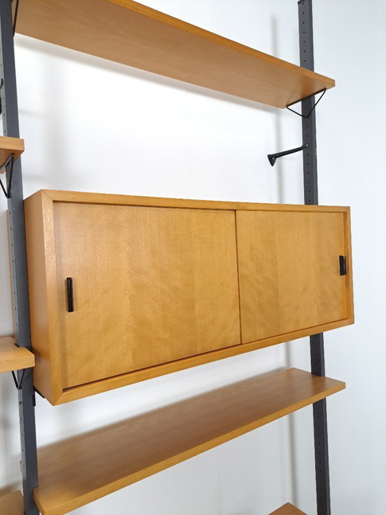 Image 1 of Sistema di pareti modulari con scrivania di design svedese Olof Pira