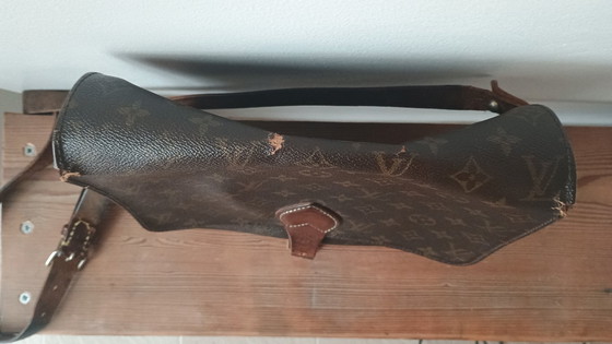Image 1 of Louis Vuitton shoulder bag