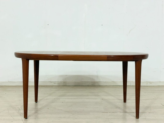 Image 1 of Deense teakhouten salontafel / Tafel in mid-century stijl / Vintage Scandinavisch design / Teakhouten salontafel