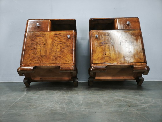 Paar Art Deco Nachttische aus Nussbaum, Tschechoslowakei, 1930er Jahre – Schlafzimmerzubehör, Wood (photo 16 of 16)