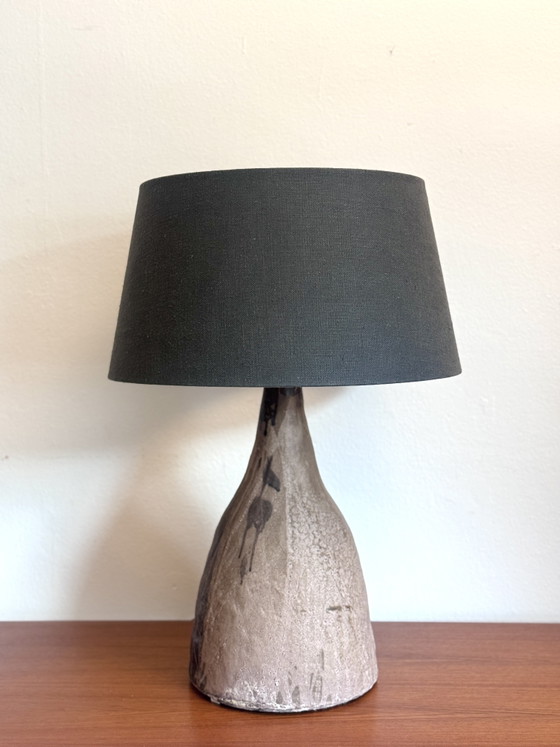 Vintage Brutalist Ceramic Table Lamp (photo 3 of 13)