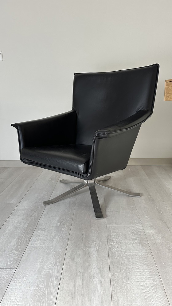 Image 1 of Design on Stock Djenné Ledersessel