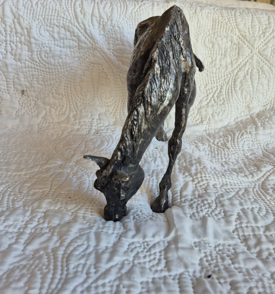 Sculpture de Cheval Broutant à Finition Argentée – Metal (photo 5 of 9)