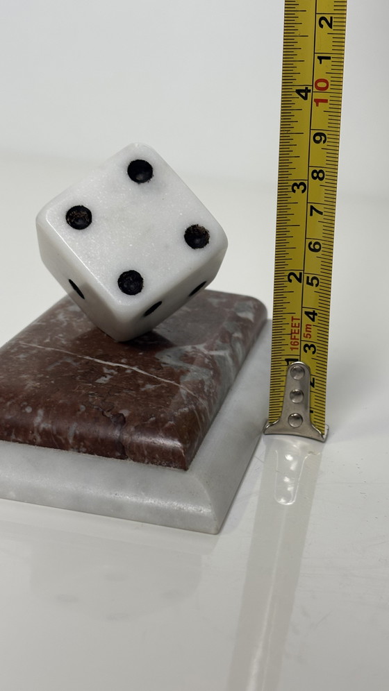 Image 1 of Art Deco handgemaakte presse-papier marmeren dobbelsteen 3D