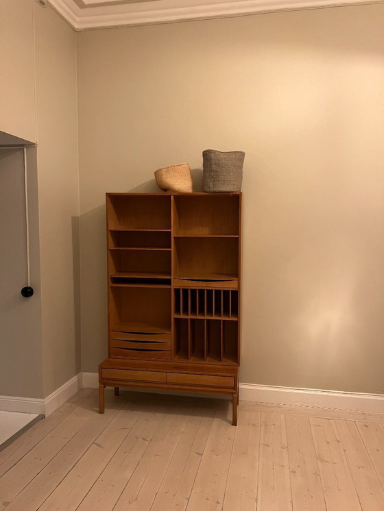 Image 1 of Marian Grabinski MTP boekenkast, IKEA, Zweden, jaren 60, 2-delige eiken vintage plank