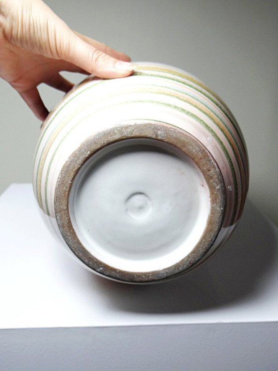 Large Vintage Handmade Ceramic Vase with Iridescent Luster 20th-21st Century – Artisanal (photo 13 of 13)