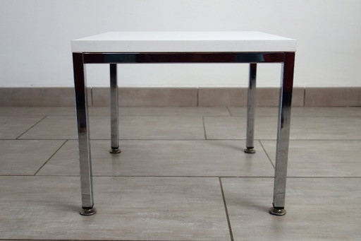 Table basse d'appoint carrée années 60