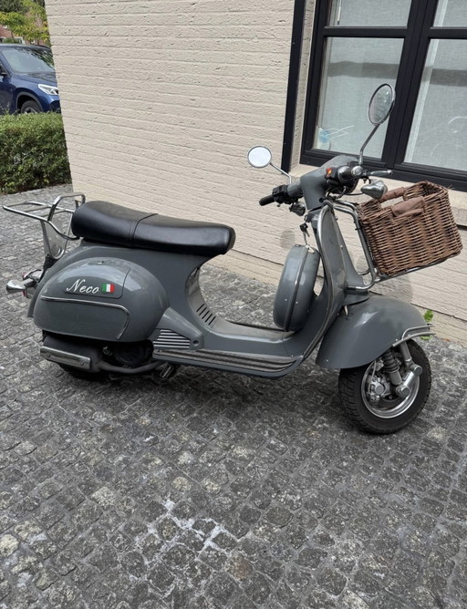 Neco Abruzzi 125cc Marine Grey