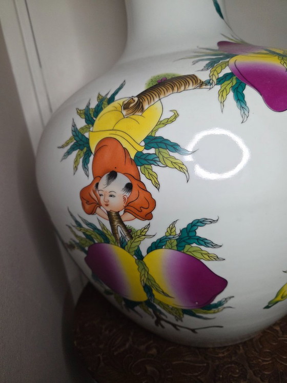 Chinese Tianqiuping Vase, 56 cm high, beautiful condition, Porcelain, Pink (photo 6 of 11)