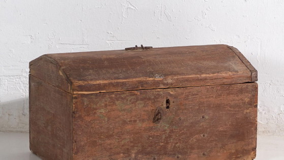 Pequeño baúl antiguo (c.1910) #22 – Cómodas, Rustic (photo 3 of 40)