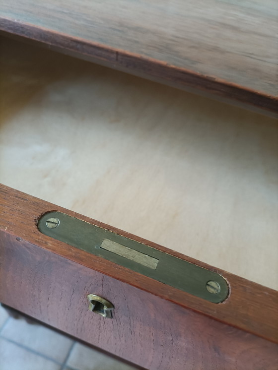 Image 1 of Cómoda danesa de época