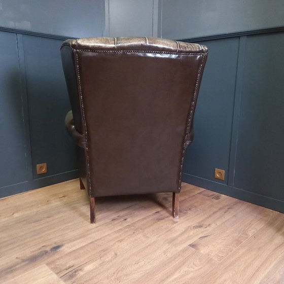 Image 1 of Fauteuil Chesterfield à oreilles vintage | Env. 1985-1990