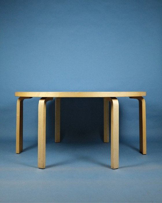 Image 1 of Ensemble de 2 Table 96 – Alvar Aalto – Artek
