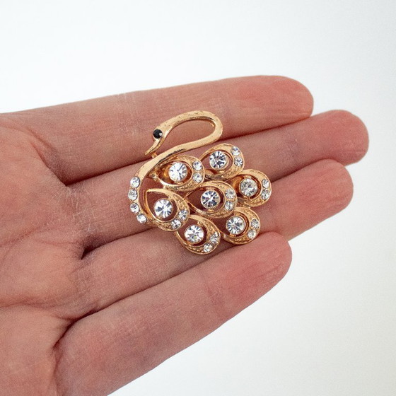 Image 1 of Vintage rose gold metal swan brooch with rhinestones