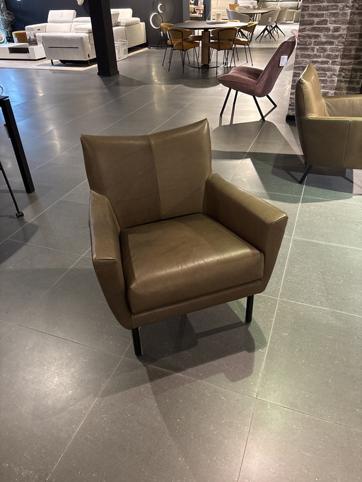 Design on Stock Toma  Fauteuil