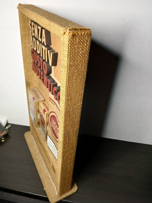 Exhibidor publicitario coleccionable vintage de Lucky Strike