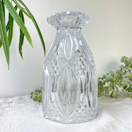Kleine Vintage Glazen Vaas met Geometrisch Patroon – Vazen (photo 10 of 12)