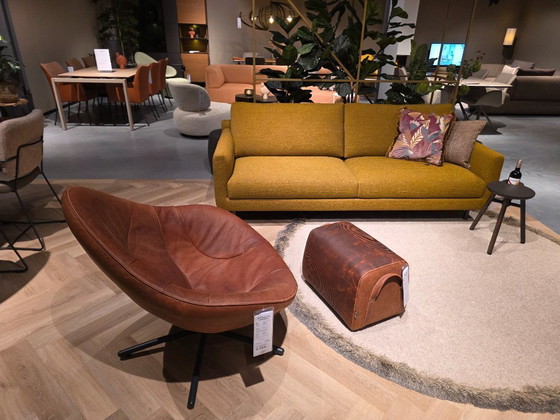 Image 1 of Poltrona nascosta incl. pouf di Label van den Berg