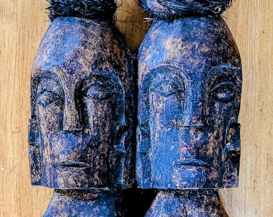 Image 1 of Statua in legno d'epoca raffigurante una coppia BATAK in Indonesia.