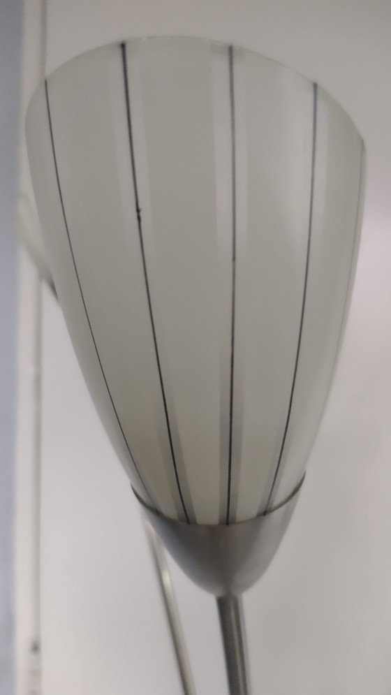 Image 1 of Retro vloerlamp met 3 glazen schelpkappen