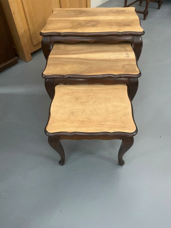 Image 1 of Juego de 3 mesas auxiliares retro